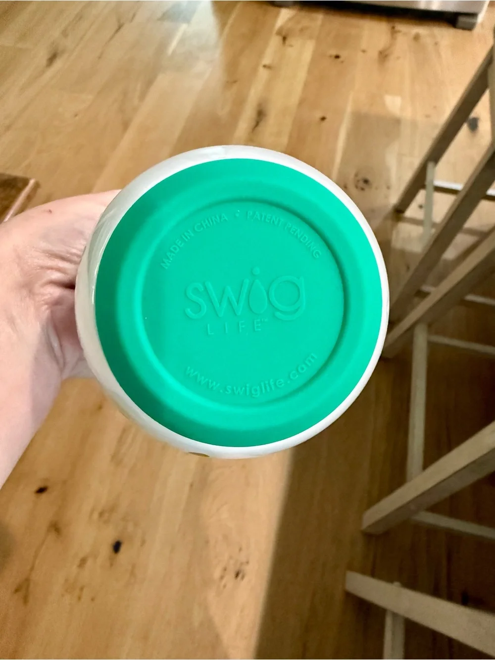 SWig festive white